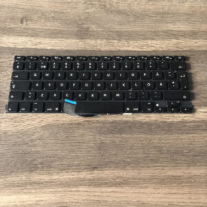 Varaosanäppäimistö MacBook Pro Retina 13" (A1425)